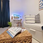 Magellano Suite. Fronte Mare + Free Park + Wi-fi
