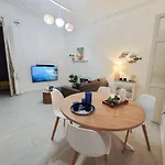 Apartamento Magellano Suite. Fronte Mare + Free Park + Wi-fi